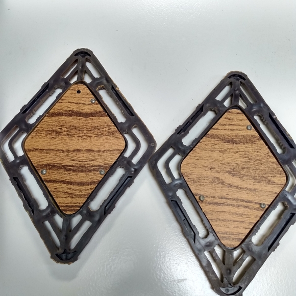 Homco Diamond shape faux wicker wall plaques - Picture 8 of 8